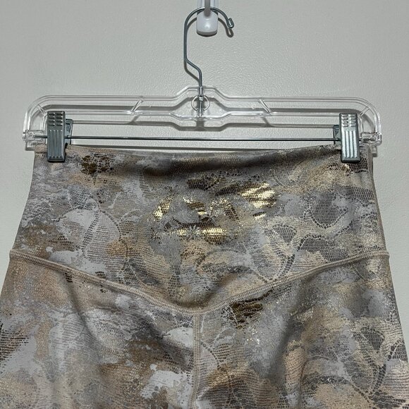 Athleta NWT Elation Gilded‎ Tight Leggings in Gold Size Small SP - Picture 4 of 8